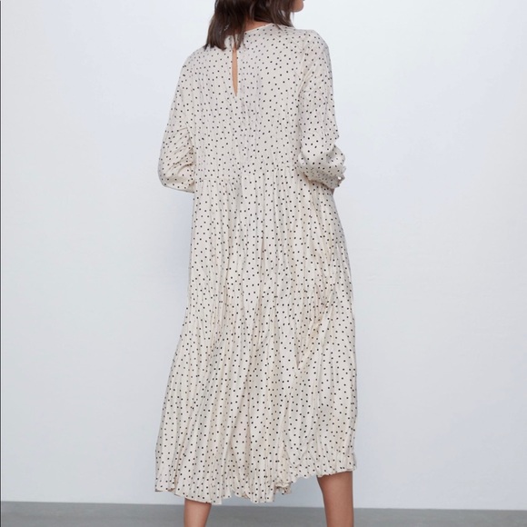 Zara flowy dress - Picture 3 of 5